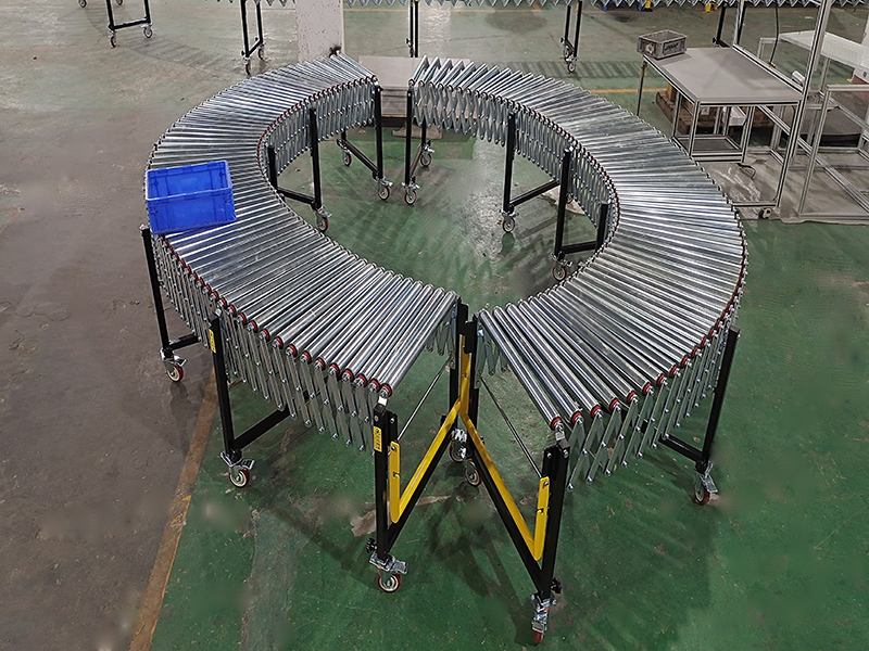 动力伸缩滚筒输送机.jpg